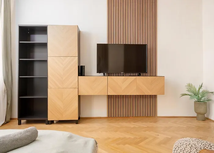 Apartament Stylisch Renoviert Und 15 Minuten Ins Zentrum, An Der Donau