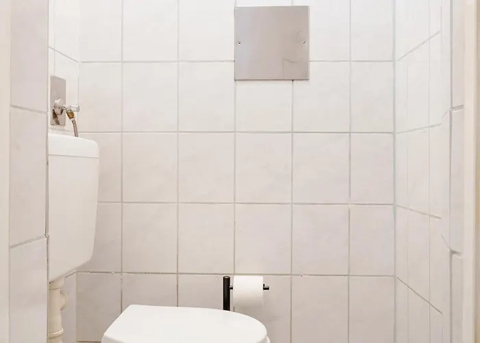 Apartament Stylisch Renoviert Und 15 Minuten Ins Zentrum, An Der Donau