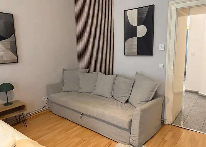 Apartament Stylisch Renoviert Und 15 Minuten Ins Zentrum, An Der Donau *