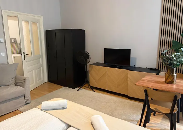 Stylisch Renoviert Und 15 Minuten Ins Zentrum, An Der Donau Apartament Wiedeń
