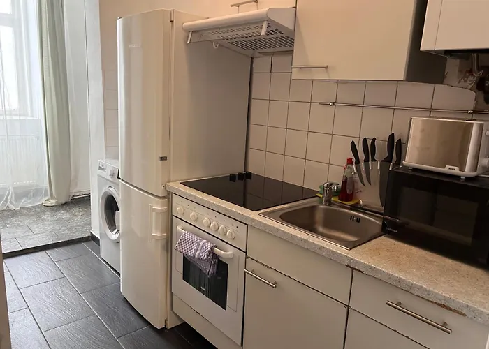 Stylisch Renoviert Und 15 Minuten Ins Zentrum, An Der Donau *