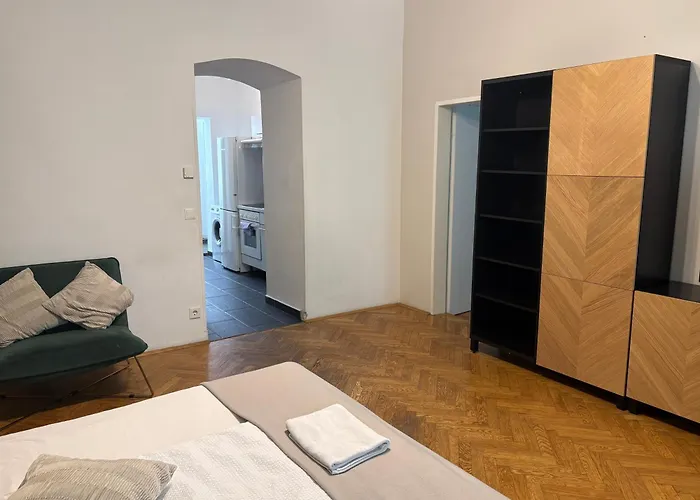 Stylisch Renoviert Und 15 Minuten Ins Zentrum, An Der Donau