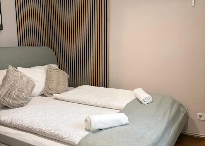 Apartament Stylisch Renoviert Und 15 Minuten Ins Zentrum, An Der Donau *